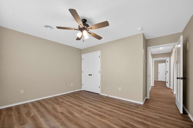 Building Photo - BRAND-NEW 4BR/2BA Duplex/Patio home with Garage - Available Now near Hollister, Schools