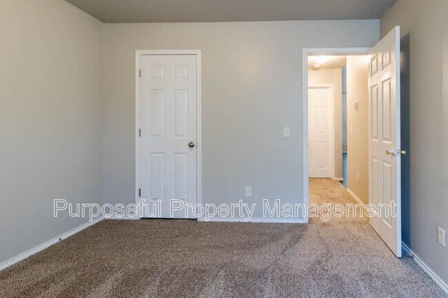 Building Photo - 1809 West Antler Way