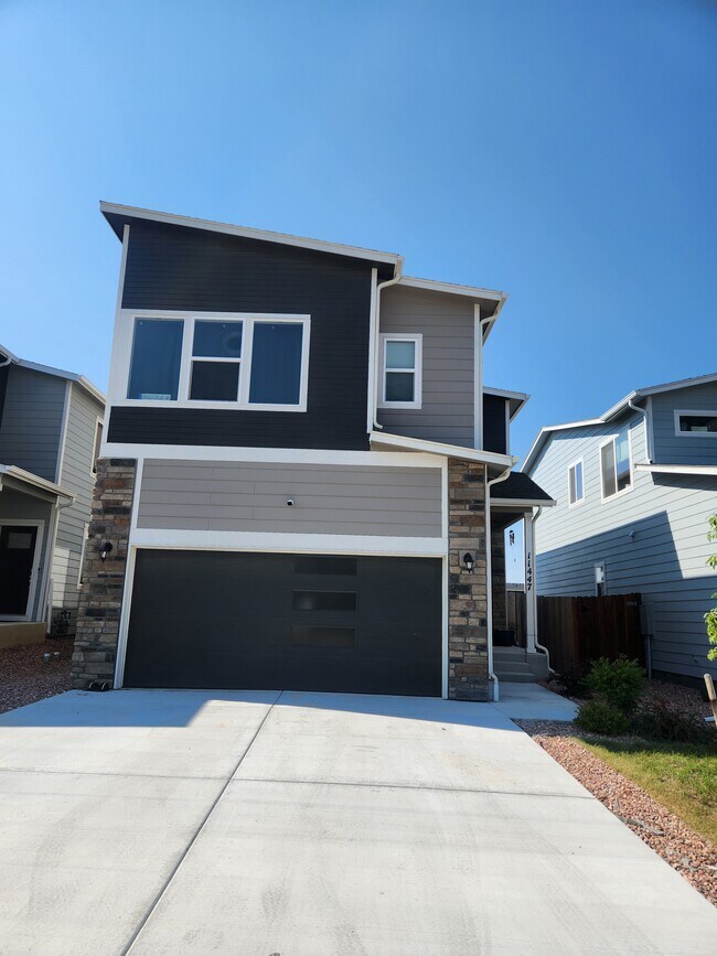 Building Photo - 11447 Piping Plover Pl