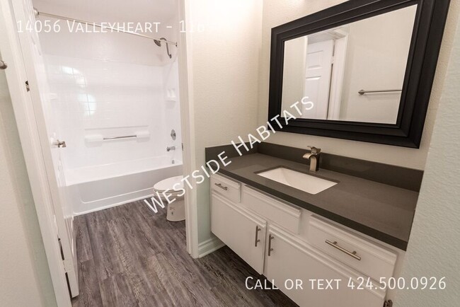 Building Photo - 14056 Valleyheart-116