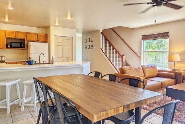 Primary Photo - 1352 Talley Cir