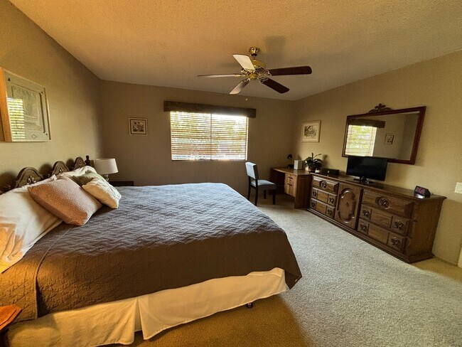 Building Photo - 729 Leisure World
