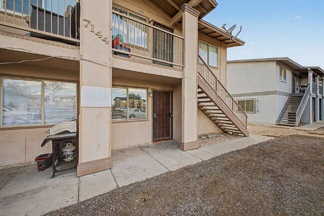 Building Photo - 7144 N 66th Dr