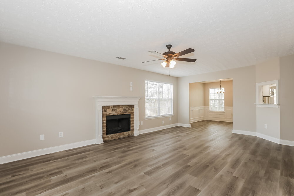 Building Photo - 459 Clearwater Way