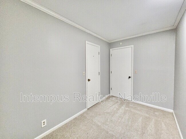 Building Photo - 8124 Devens Dr