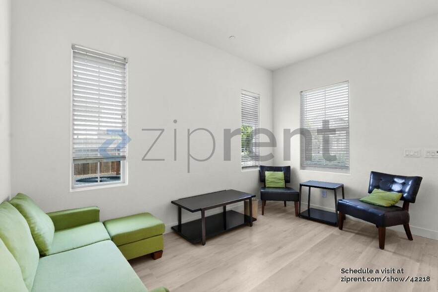 Building Photo - 4411 Natomas Central Dr
