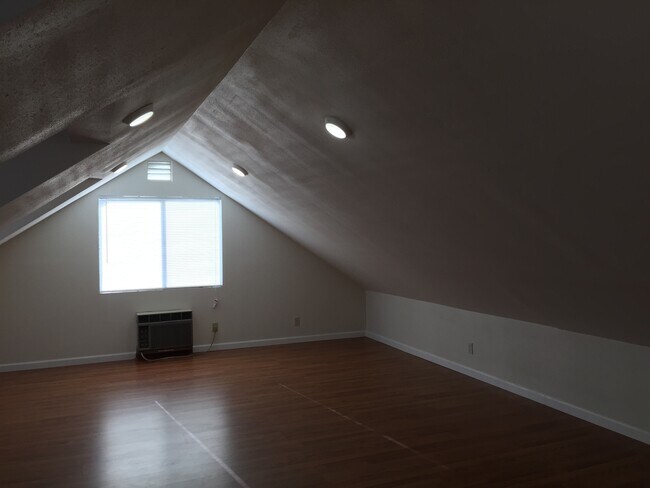 Building Photo - 8347 N 4th St