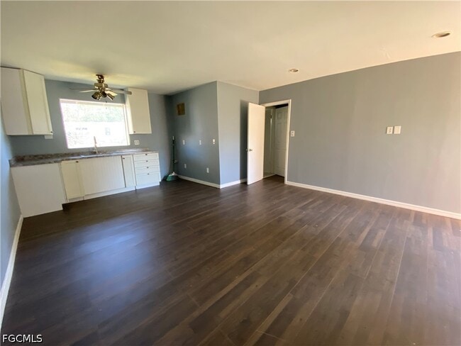 Building Photo - 8406 Sevigny Dr