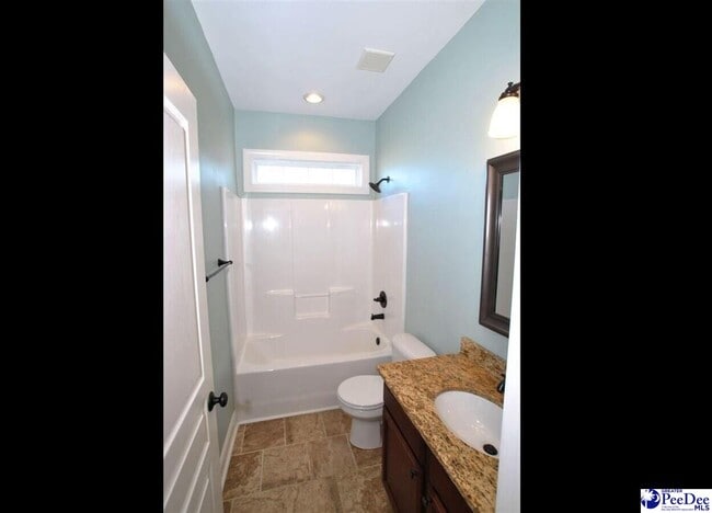 Building Photo - 1355 Millbank Dr