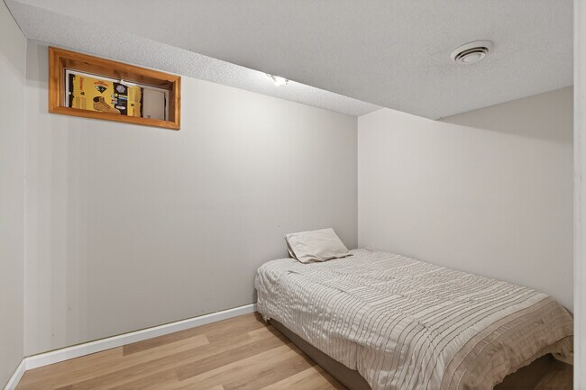 Building Photo - 8225 2nd Ave S