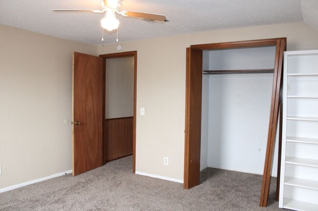 Building Photo - Wonderful remodel!