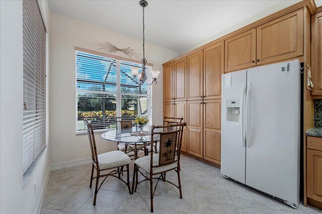 Building Photo - 10599 Silverton Ln