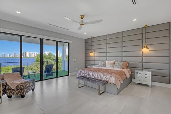 Building Photo - 1161 Pine Point Rd