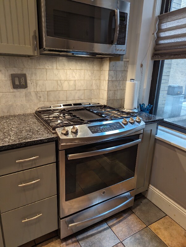 Building Photo - 61 Pierrepont St