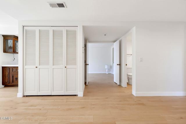 Building Photo - 2714 Claray Dr