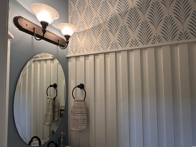 Building Photo - 204 Fulbourn Pl