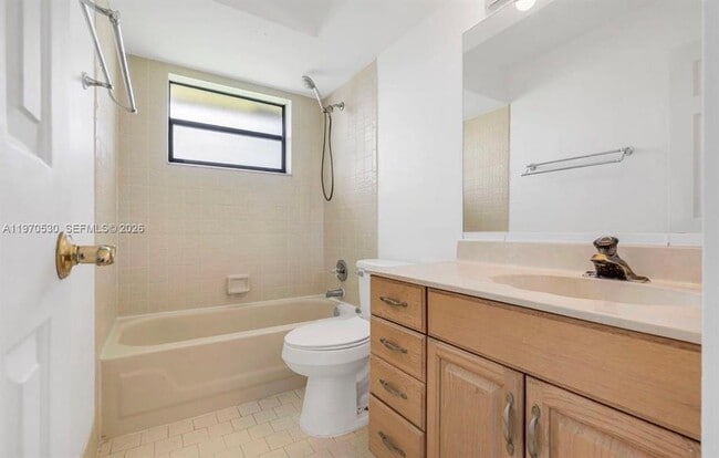 Building Photo - 5894 Longbow Ln