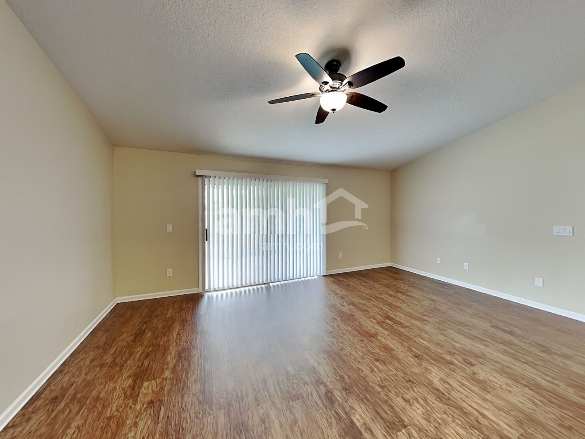 Building Photo - 766 E Red House Branch Rd