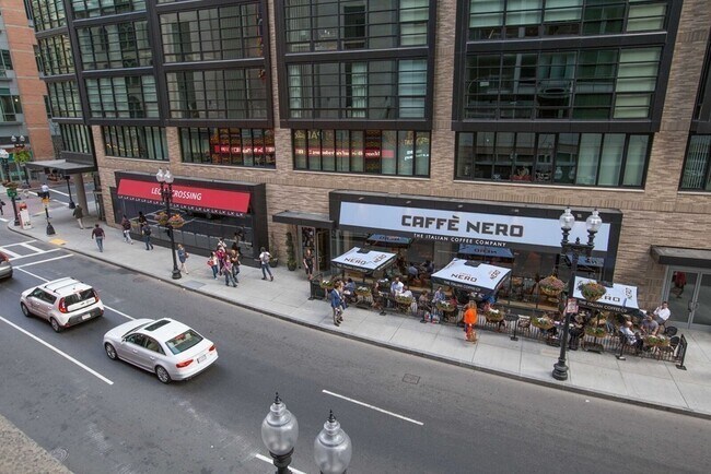 Building Photo - 3 Avery St