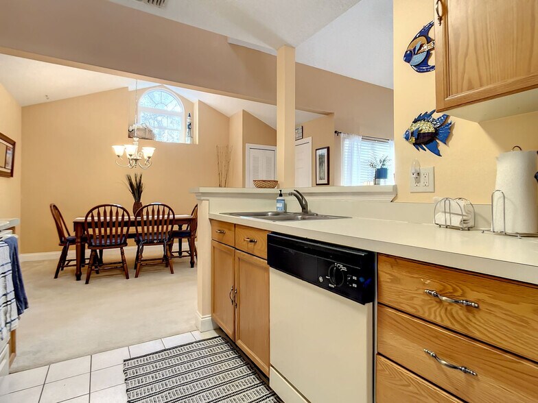 Building Photo - 861 Windover Ct