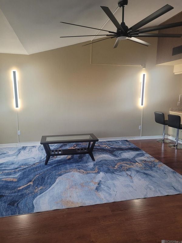 Building Photo - 11550 Southfork Ave