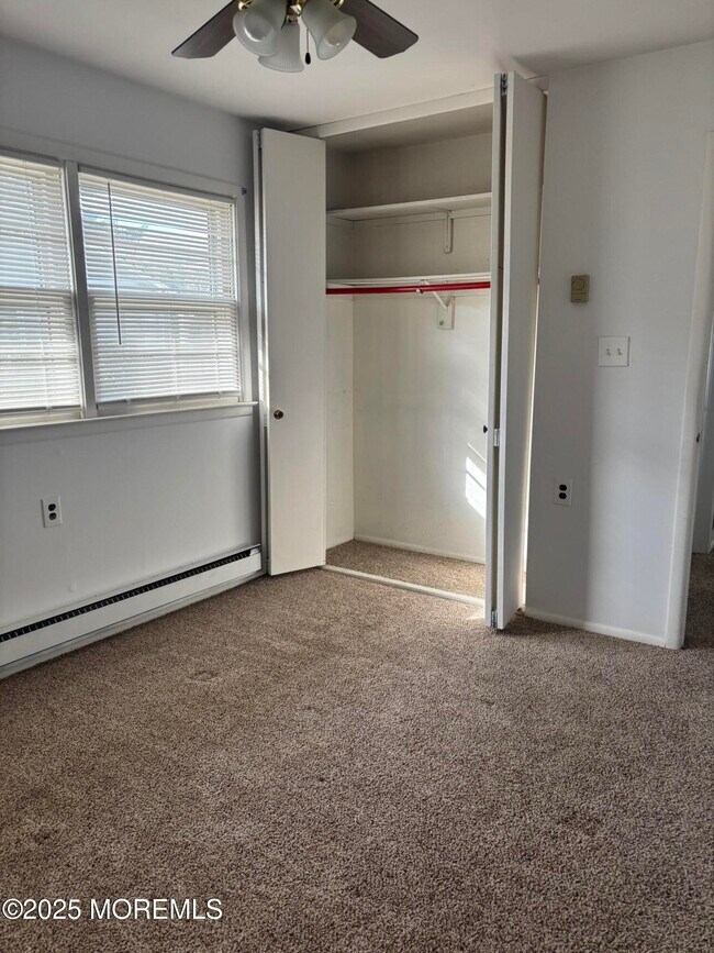 Building Photo - 25 Robinson Rd