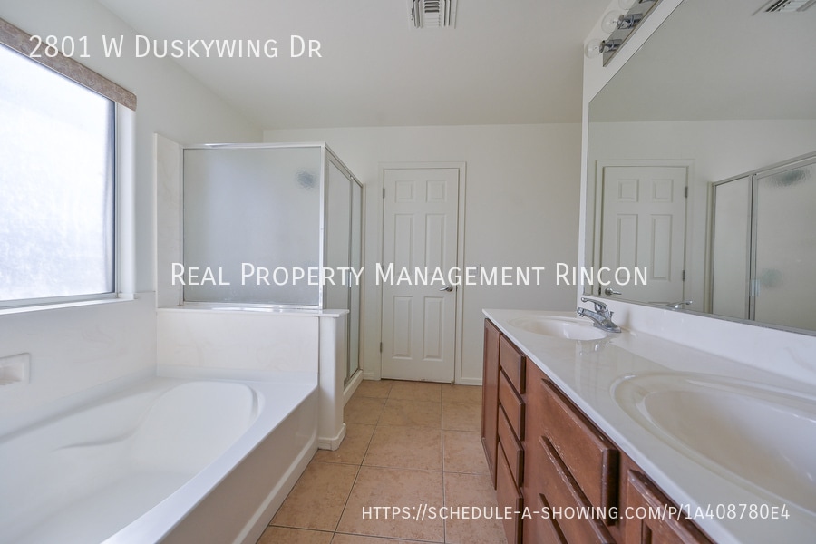 Building Photo - 2801 W Duskywing Dr