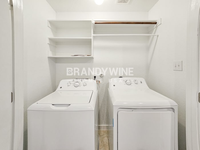 Building Photo - 10314 Ida Gdn Wy