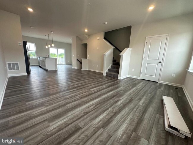 Building Photo - 327 Sandy Btm Cir
