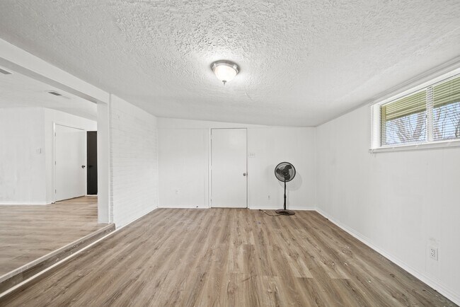 Building Photo - 5610 Arthington Ave