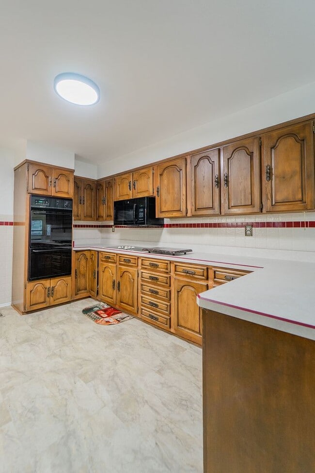 Building Photo - 6 Sonora Way