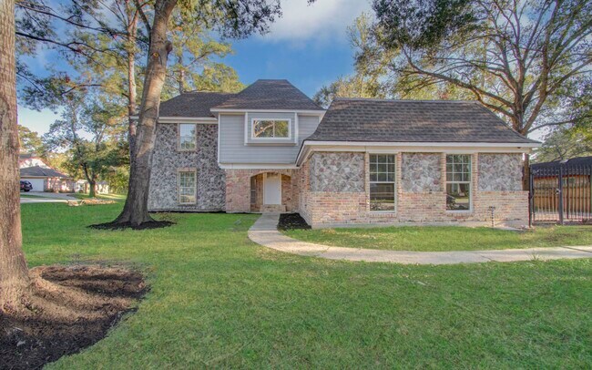 Building Photo - 556 Brandon Rd