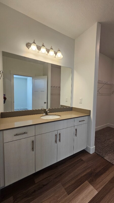 Building Photo - 13687 S Hanley Ln