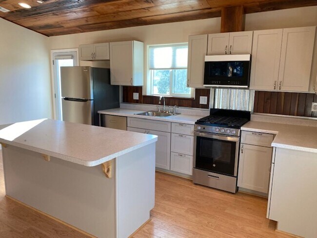 Building Photo - 8075 Curbaril Ave