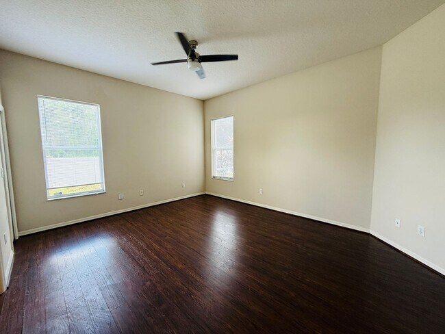 Building Photo - 5534 Turtle Crossing Loop