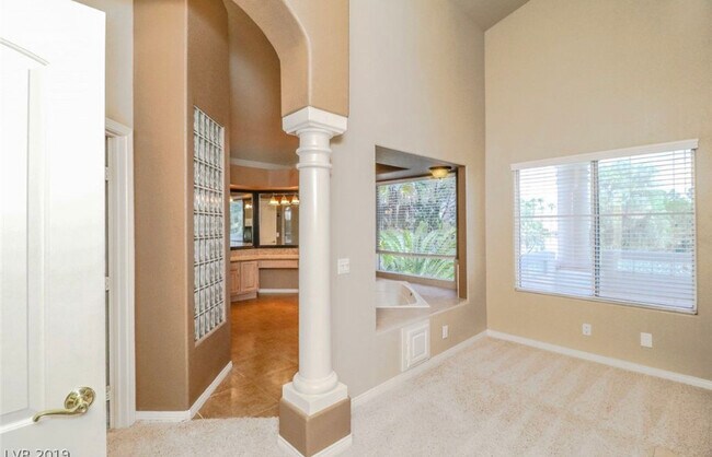 Building Photo - 2460 Monarch Bay Dr