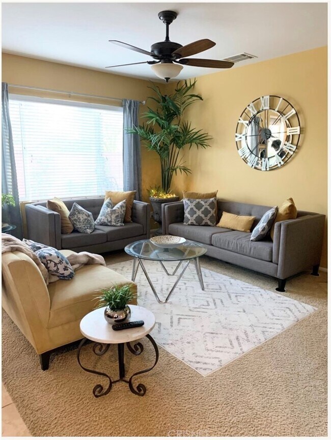 Building Photo - 62671 S Starcross Dr