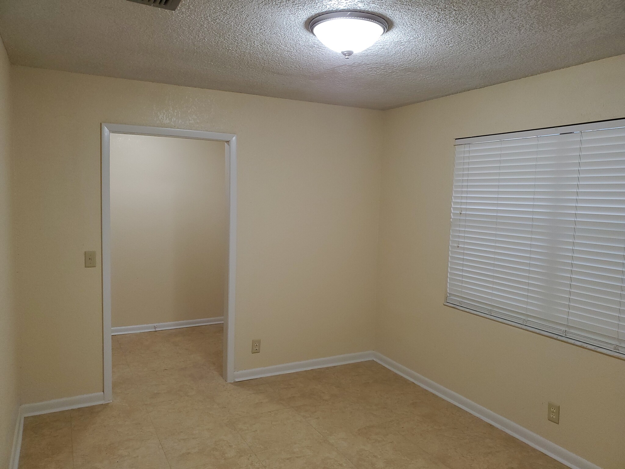 Dining Room - 17375 Holmes Mill Ave