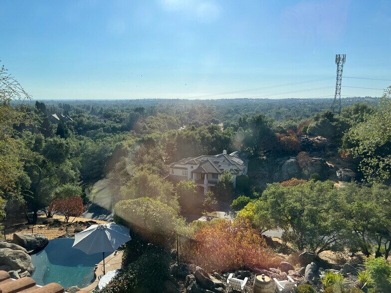 Westward view from bedroom - 9220 Touchstone Ct