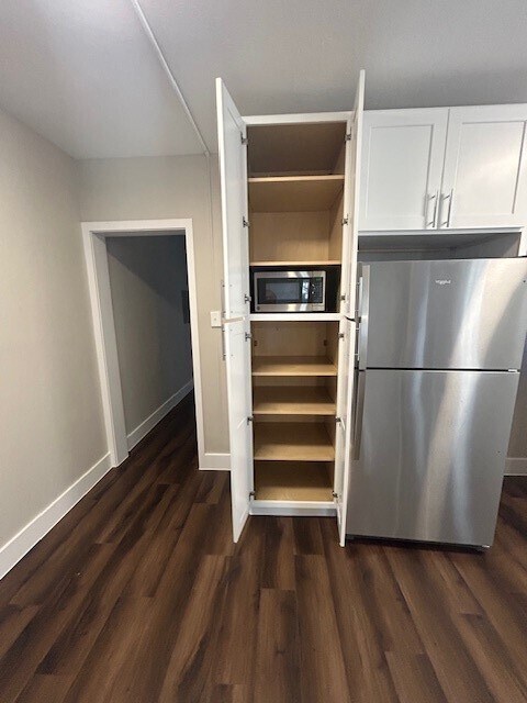 Building Photo - 2428 2nd St