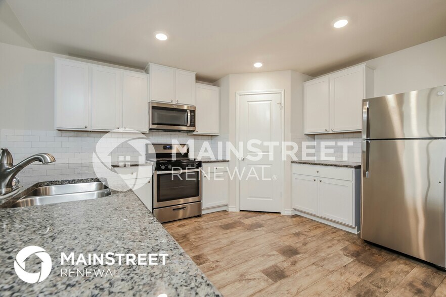 Building Photo - 4034 Fort Palmer Blvd