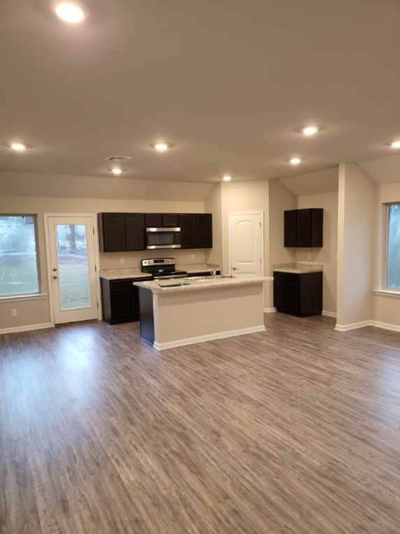 Building Photo - 48464 Fox Hollow Blvd