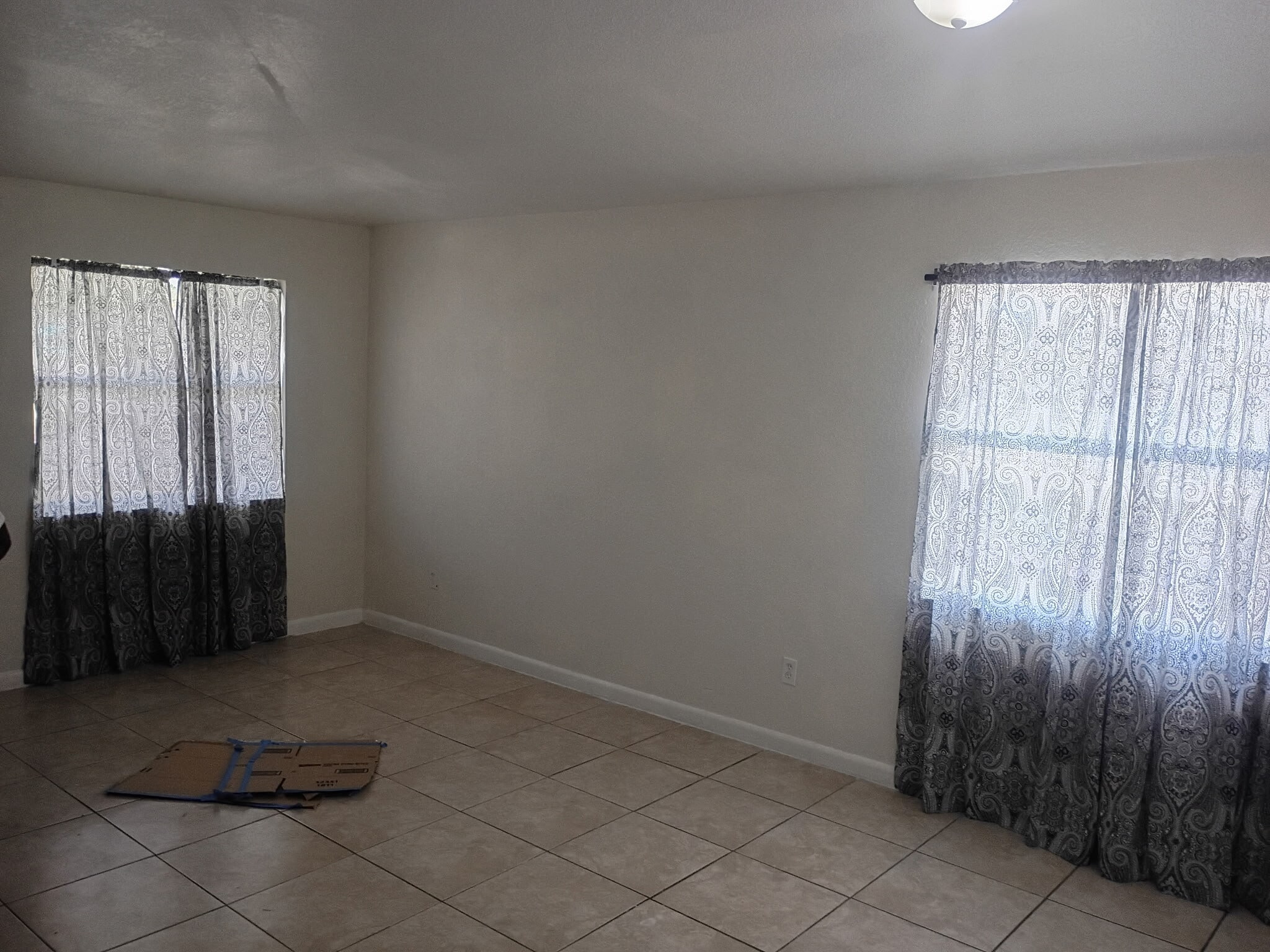 Living room - 1902 NW 83rd St