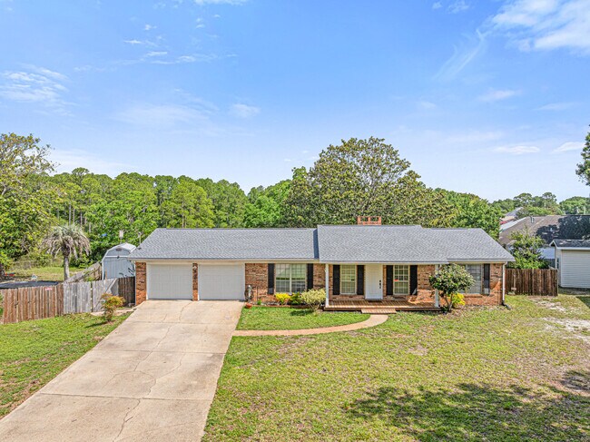 Building Photo - 203 Elizabeth Ct