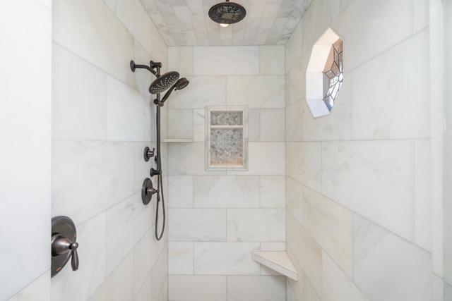 Building Photo - 1210 Cypress Dr