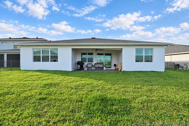 Building Photo - 14252 Murney Wy