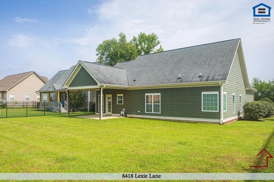 Building Photo - 8418 Lexie Ln