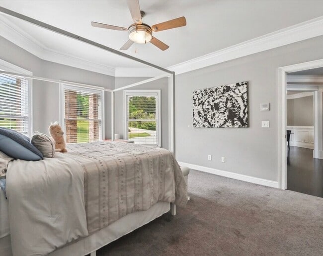 Building Photo - 4020 W Stubbs Rd