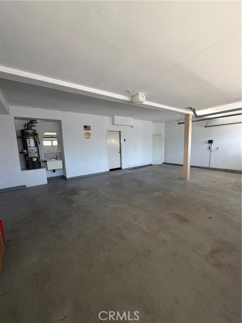 Building Photo - 17 Pastora