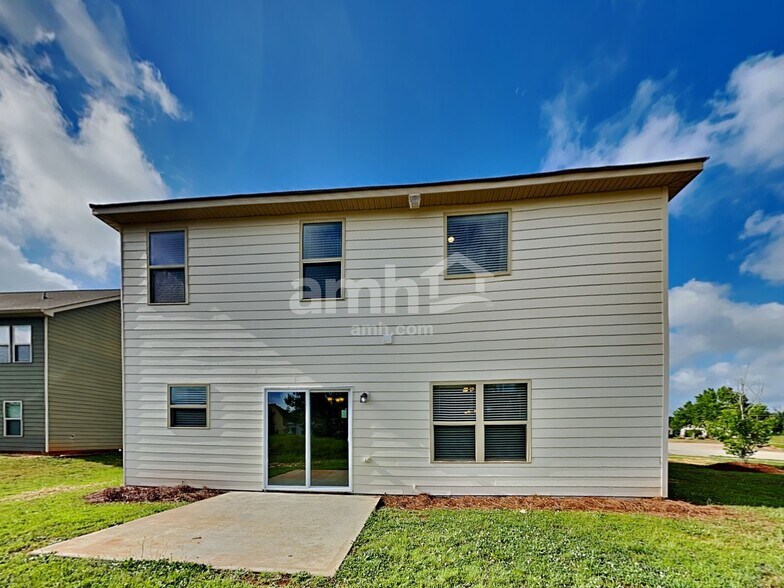 Building Photo - 392 Bandelier Cir